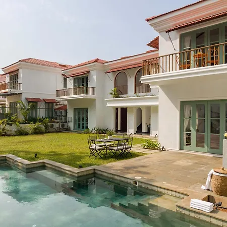 La Estada Assagao Luxury 4Bhk Villa With Private Pool & Garden & Caretaker